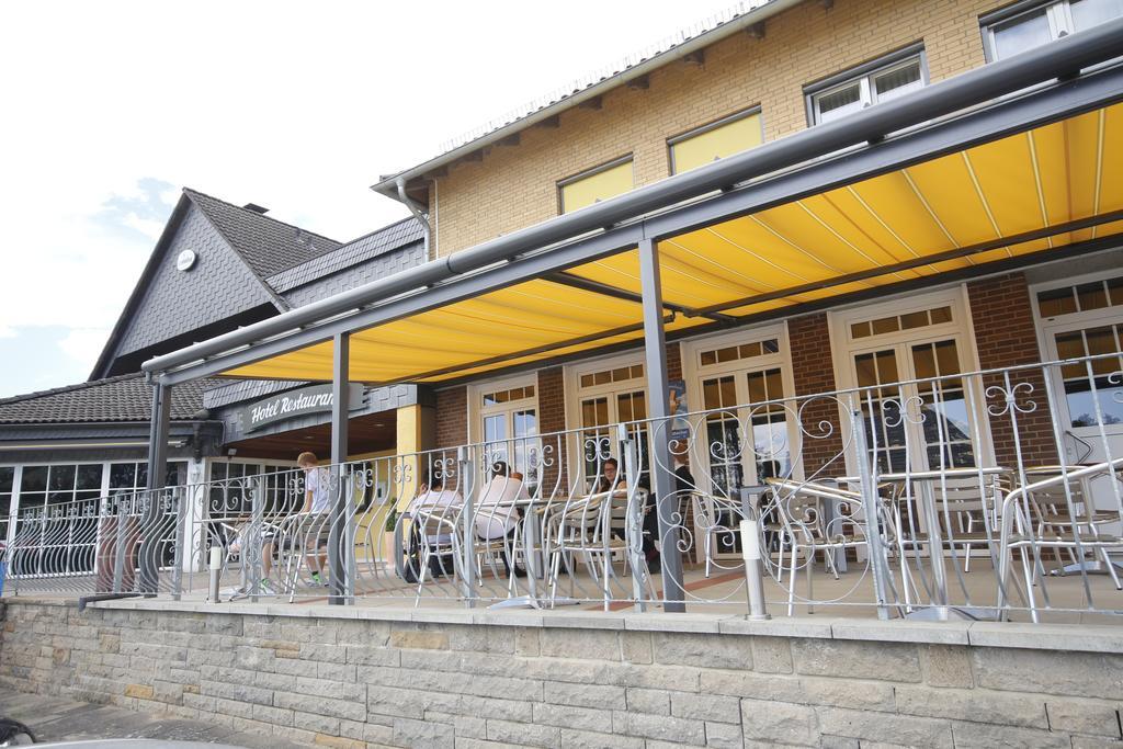 Hotel Restaurant Zum Jaegerheim Wendeburg Exteriör bild